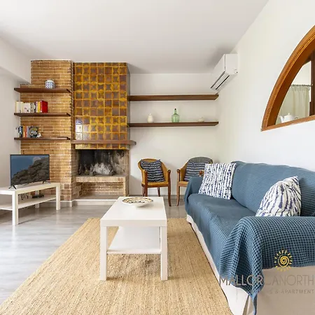 With Terrace Apartment *
