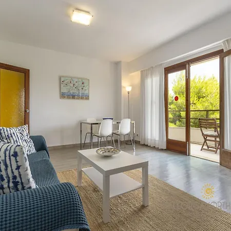 Apartment With Terrace Port de Pollenca
